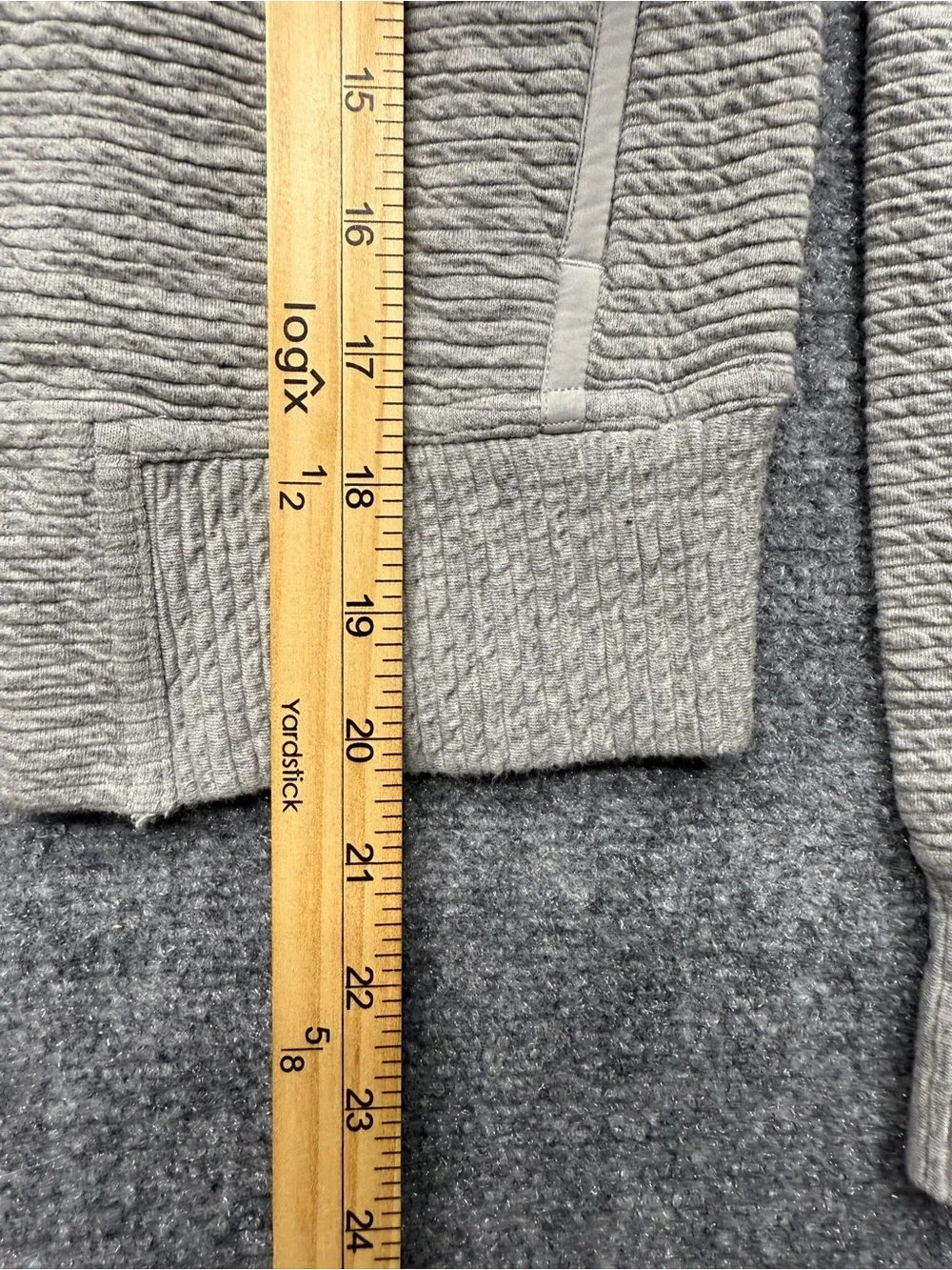 Lululemon Women Size 2 On Repeat Bomber textured full zip jacket